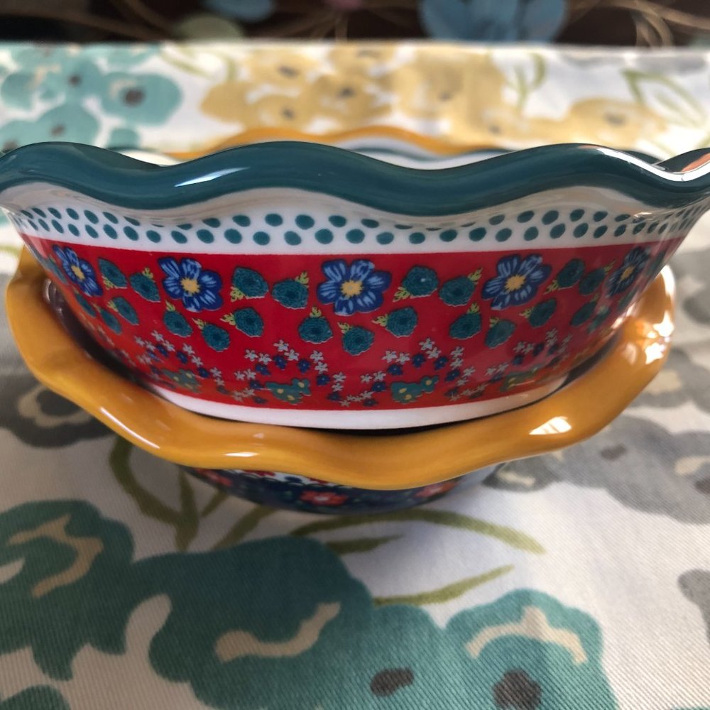 The Pioneer Woman Mini Pie Plate Set 4 Pc - Picture 3 of 7